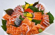 Chế Biến Sashimi Tại Nhà: Mẹo Để Thịt Tươi Được Cắt Chuẩn Và Không Bị Hư Hỏng
