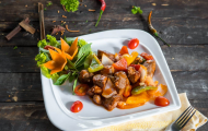 Trải Nghiệm Vị Béo Ngậy & Thơm Ngon Của Lõi Vai Bò Mỹ